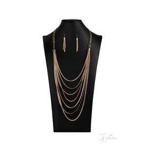 New Paparazzi Commanding Zi Layered Necklace‎ Set Gold Statement
